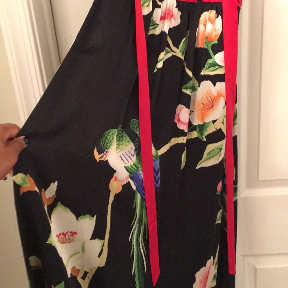 Silk evening dress - Picture 4 of 7