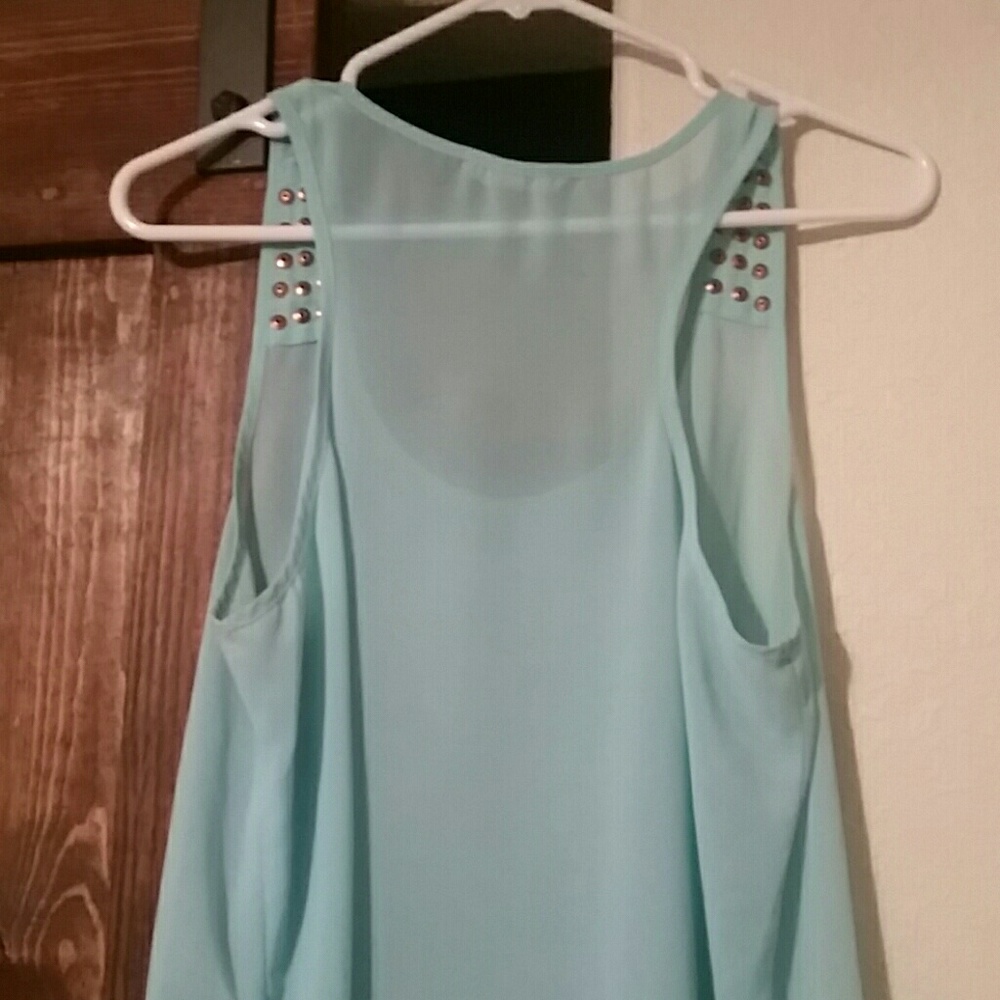 Mint colored studded top - Picture 4 of 5