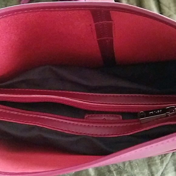 Red Colab bag - Picture 4 of 4