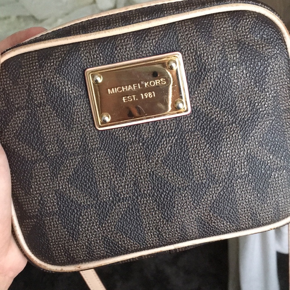 Michael Kors Crossbody Monogram Bag