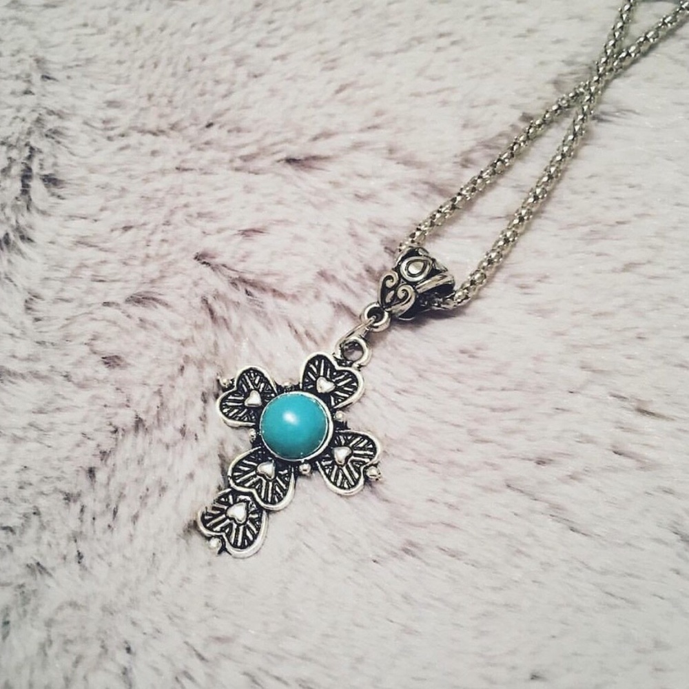 Cross Pendant Necklace