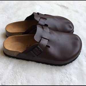 Birkenstock By Betula Brown Boston Clogs