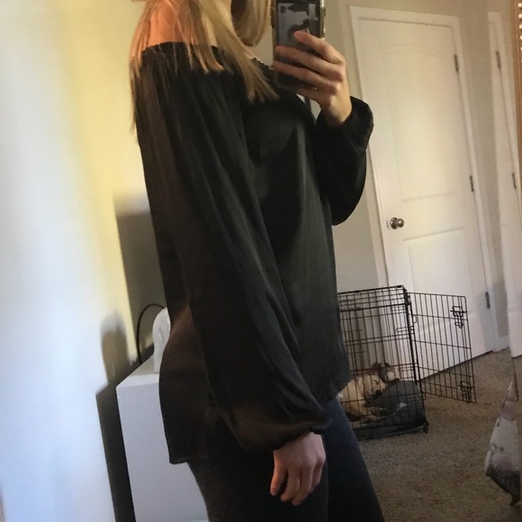 LOVE SCARLETT Midnight Gray off Shoulder Top - Picture 2 of 4