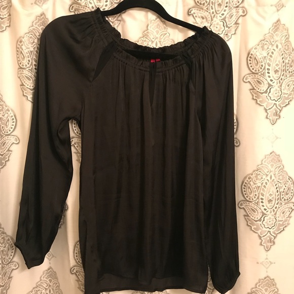 LOVE SCARLETT Midnight Gray off Shoulder Top - Picture 3 of 4