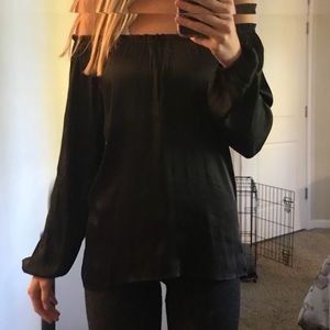 LOVE SCARLETT Midnight Gray off Shoulder Top