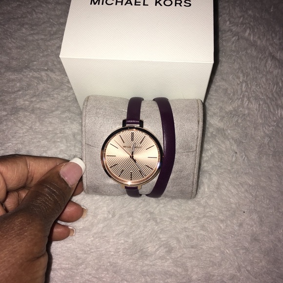 Authentic MK Watch - Picture 2 of 3