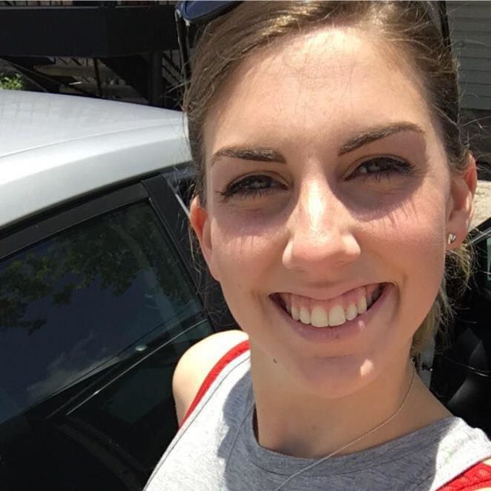 Meet your Posher, Lauren