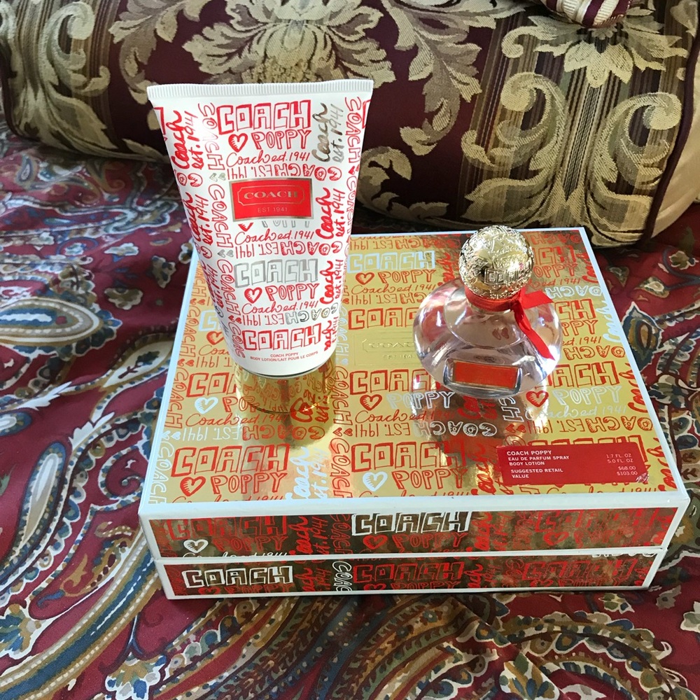 Coach Gift Box for Christmas Parfum/Body Lotion