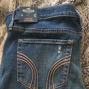 Hollister boyfriend jeans