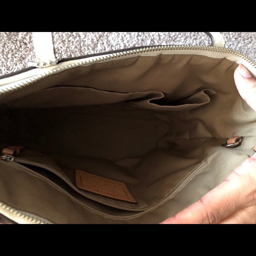 Coach Handbag - Picture 2 of 3