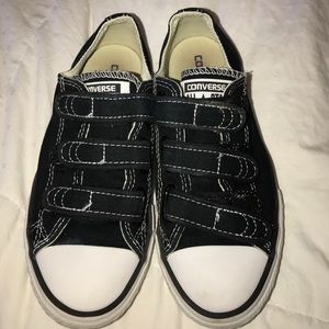 kids converse velcro shoes