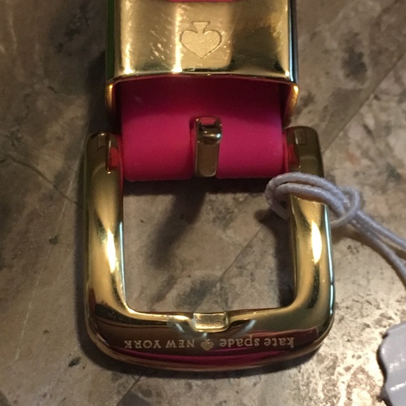 New in Box Kate Spade Watch hot pink. main image 5