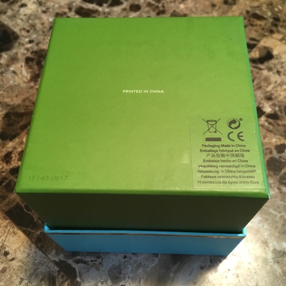 New in Box Kate Spade Watch hot pink. main image 7