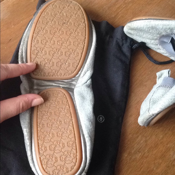 Gray Yosi Samar Foldable Travel Flats - Picture 2 of 8