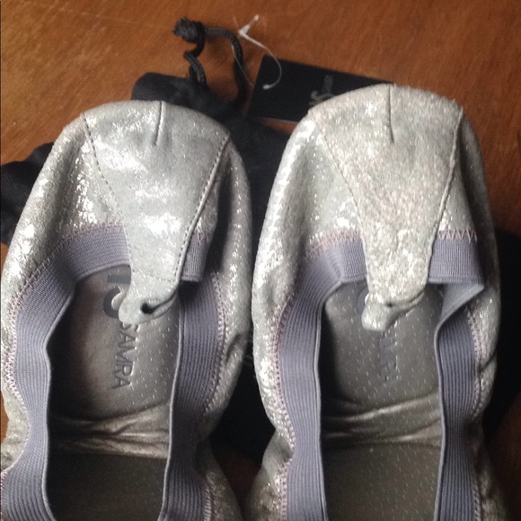 Gray Yosi Samar Foldable Travel Flats - Picture 5 of 8