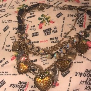 Betsey Johnson Leopard & Gold ❤️ necklace $12