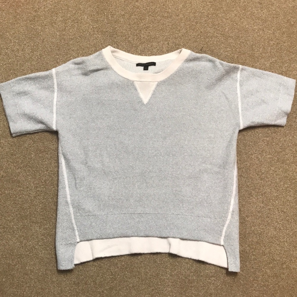 Banana republic size small t shirt sweater