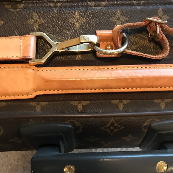 Authentic Louis Vuitton roller bag - Picture 4 of 8