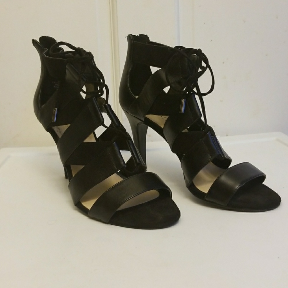 Nine west strappy black pump, sz 8.5