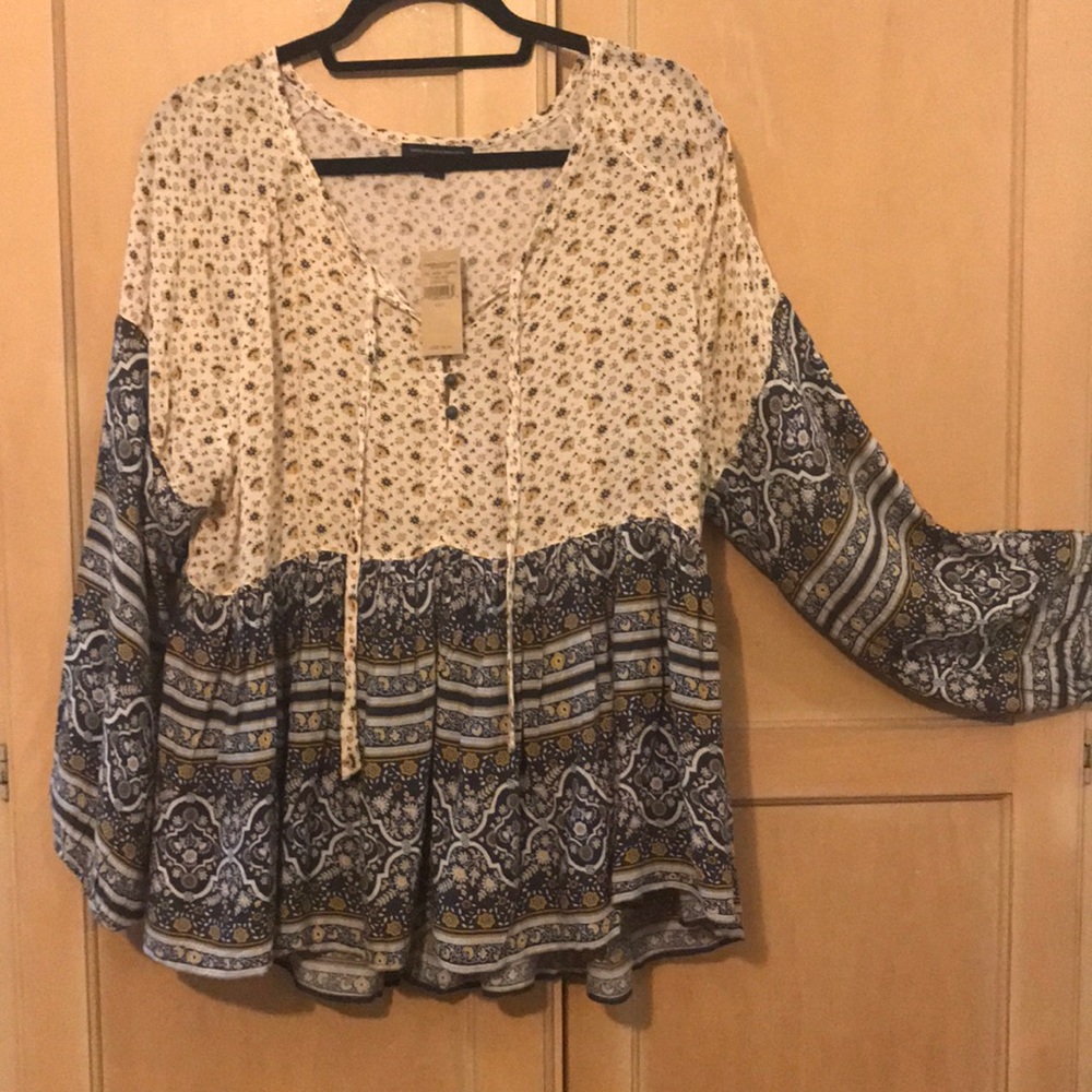American Eagle Top