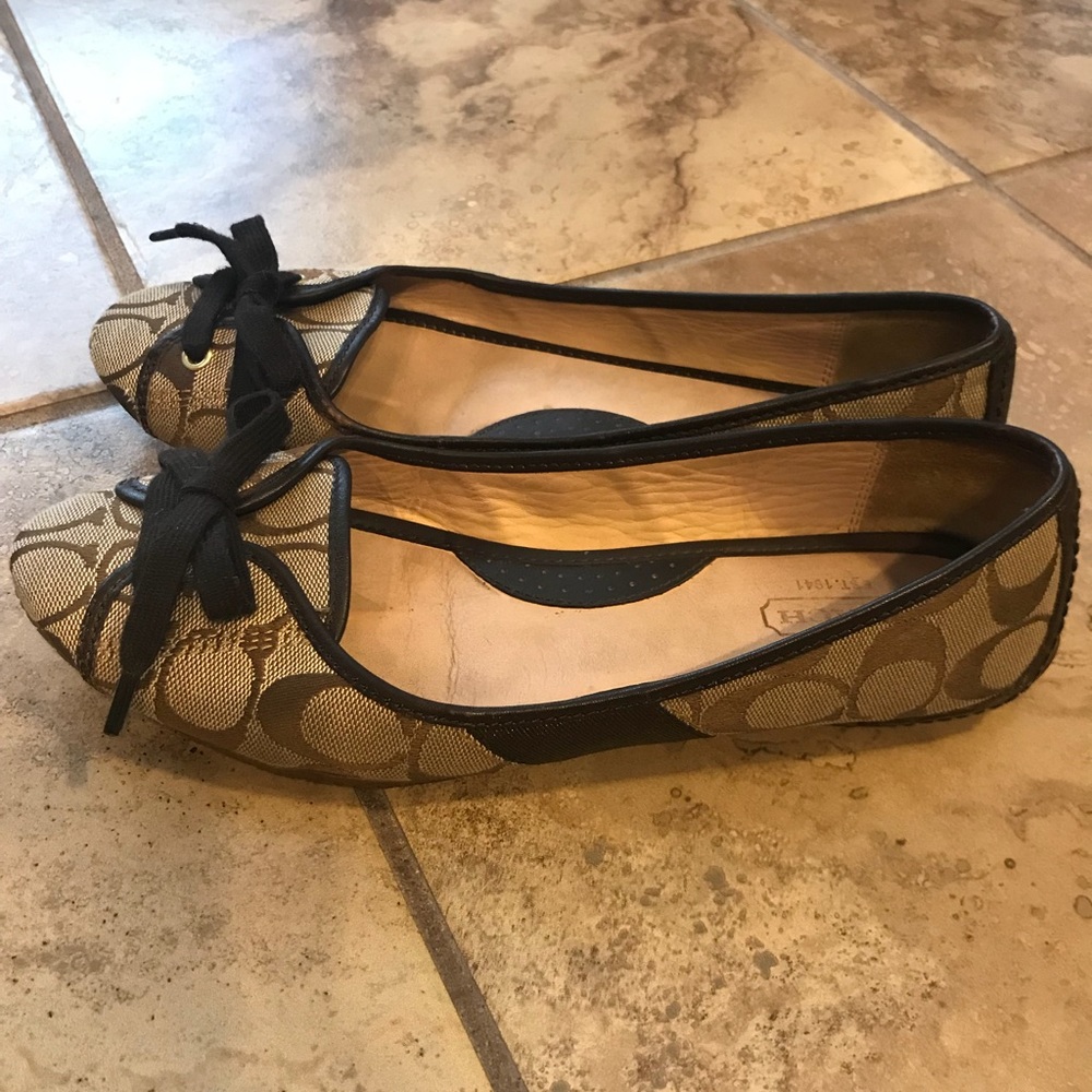 Coach Flats