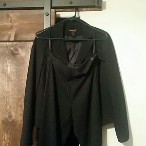 Pant suit size 8