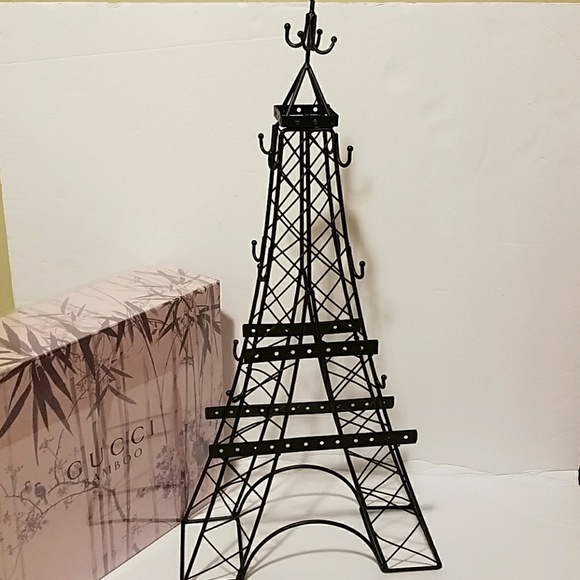 Jewelry - JEWELRY HOLDER