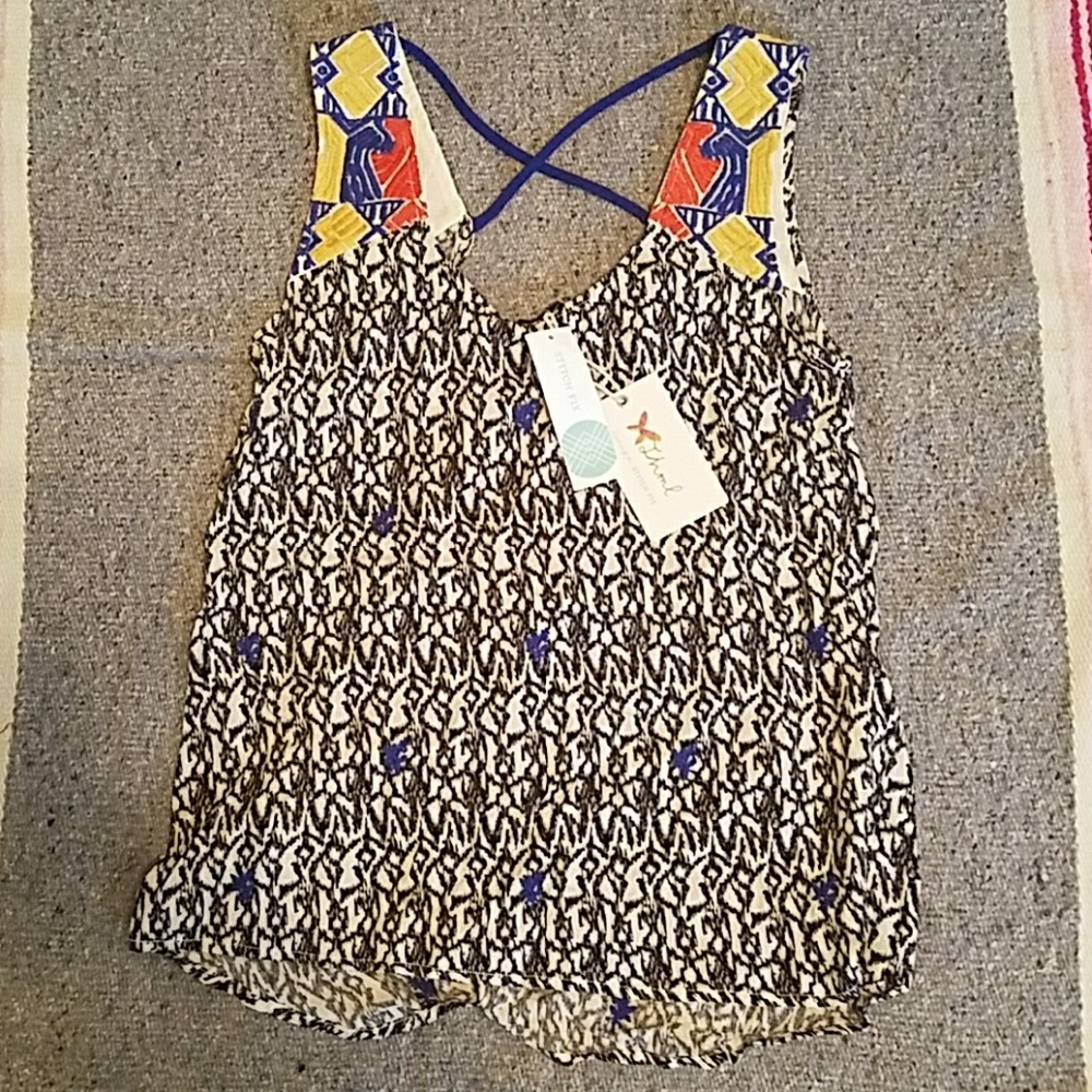 NWT sleeveless top