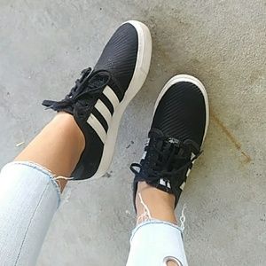 Adidas seeley shoes