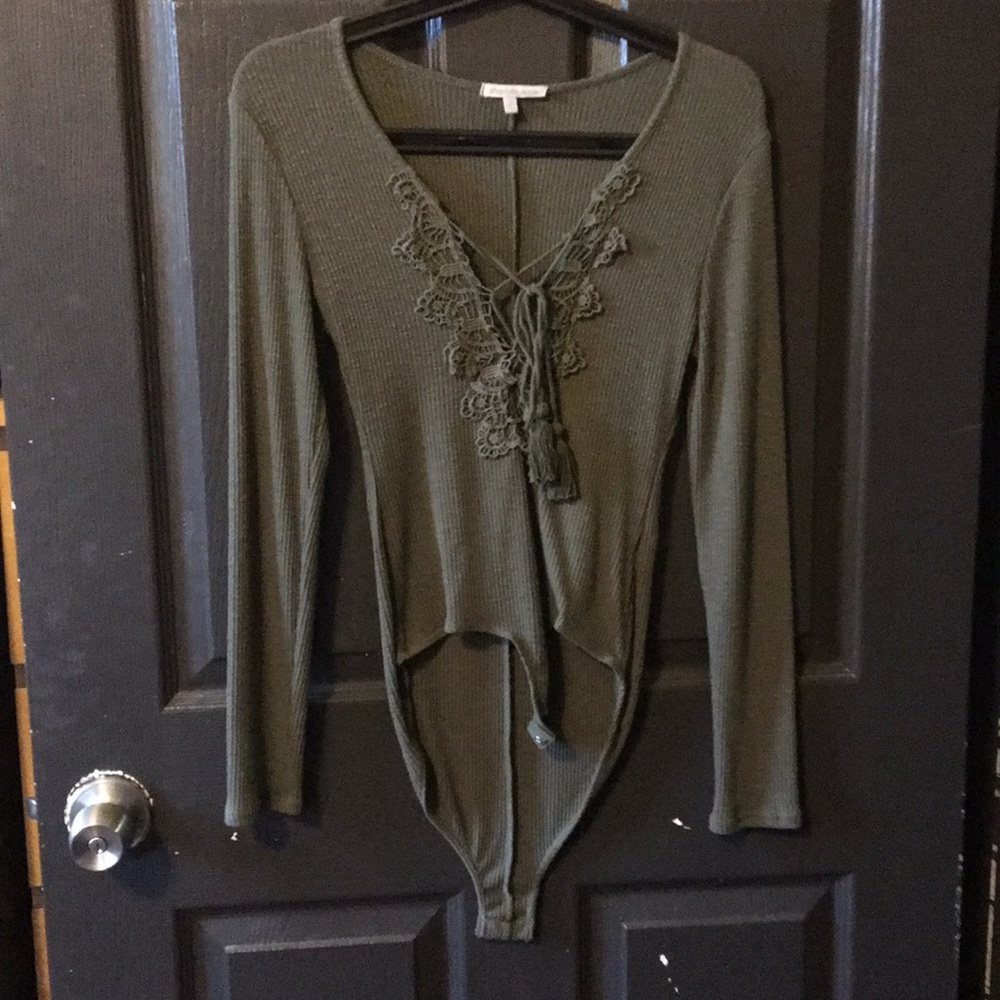 Long sleeve body suit