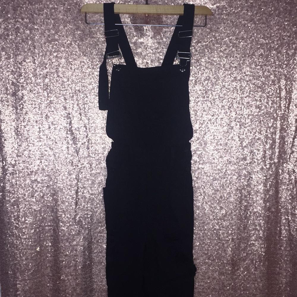 DISTRESSED OVERALLS - Picture 2 of 3