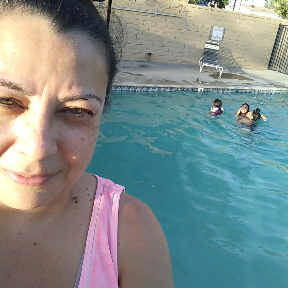 Meet your Posher, Renee