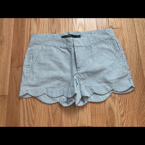 Francesca's Collections Pants - Shorts