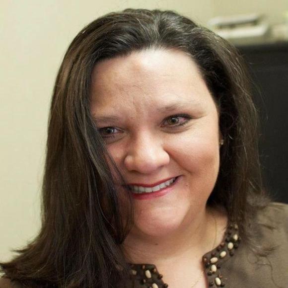 Meet your Posher, Kelli - Picture 1 of 1