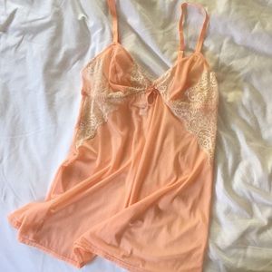 Closet clear out! NWOT Gilligan & O’Malley Nightie