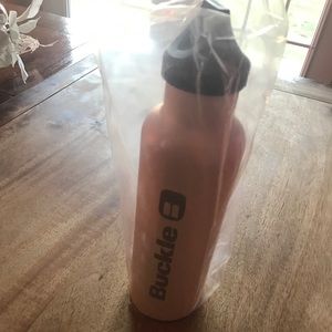 Stainless steel bottle
