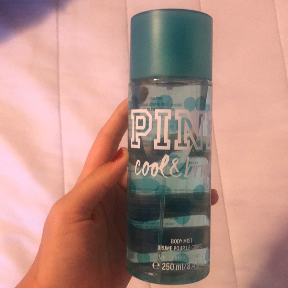 PINK BODY SPRAY