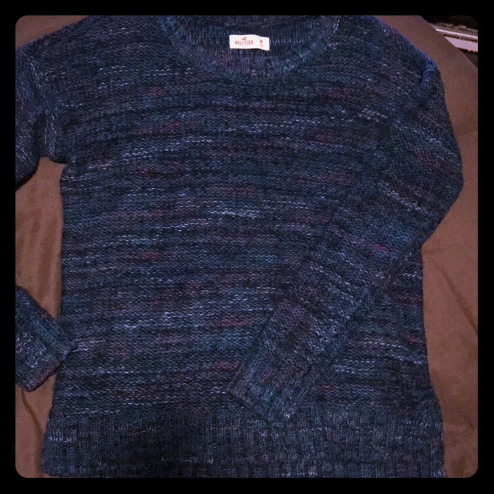 Woman's Hollister sweater