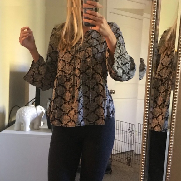 Patterned Lace Up Bell Sleeve Peplum Top - Picture 2 of 6