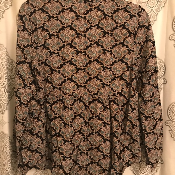 Patterned Lace Up Bell Sleeve Peplum Top - Picture 6 of 6