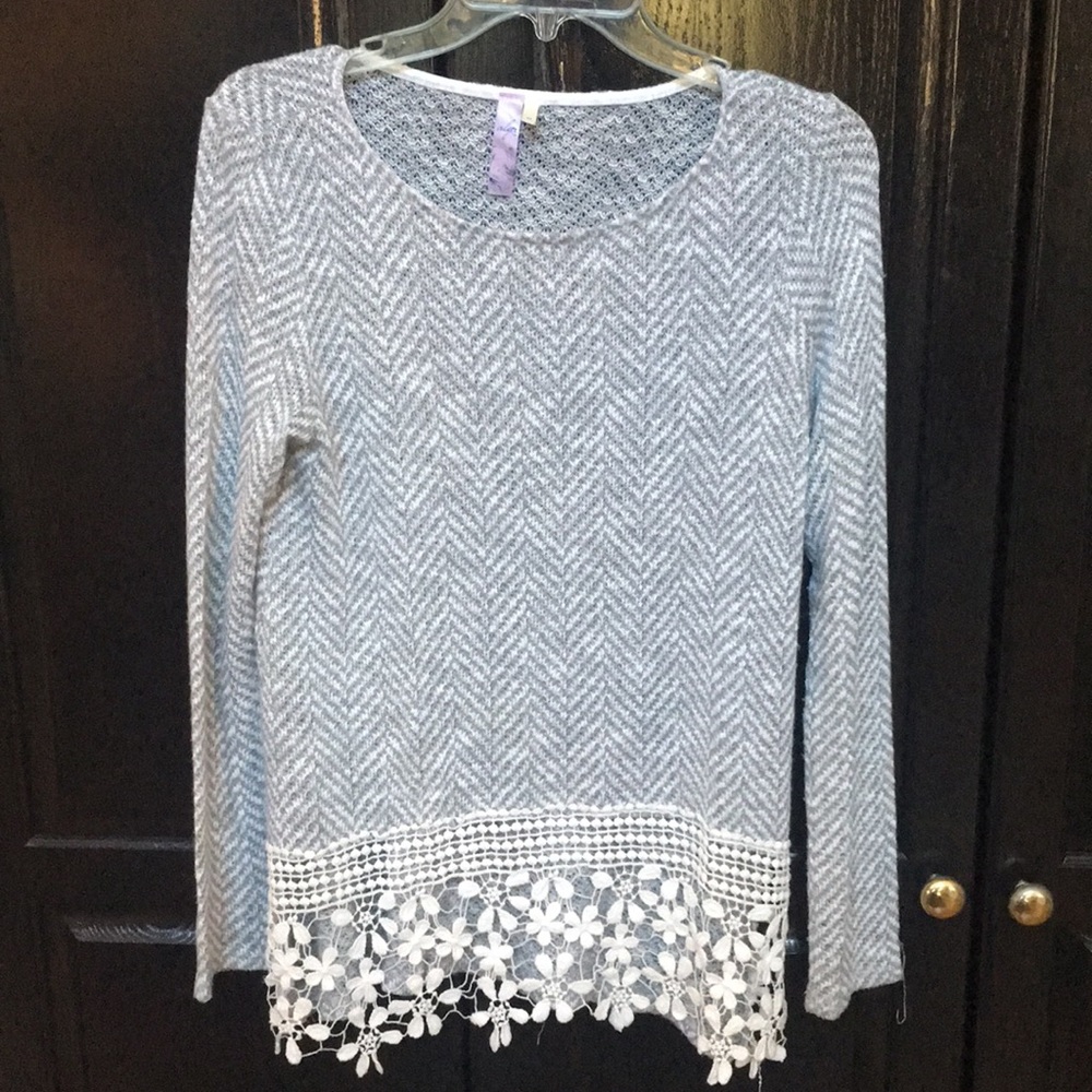 Grey and white sweater