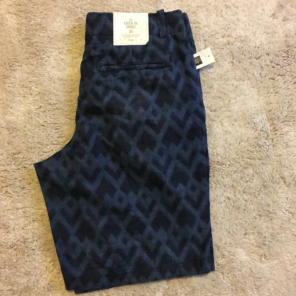 *Sold* Men's Gap shorts