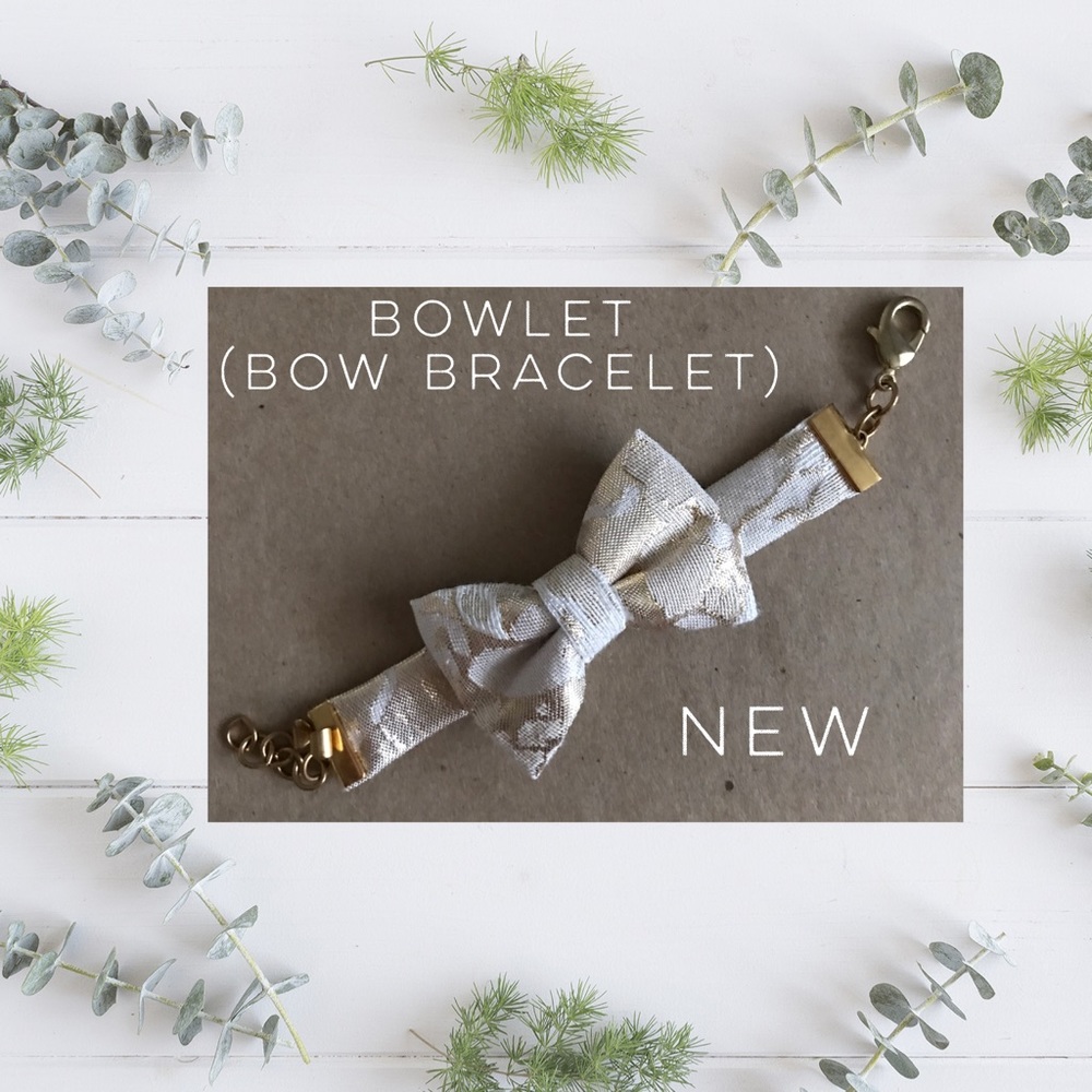 Bow Bracelet Ivory Jacquard