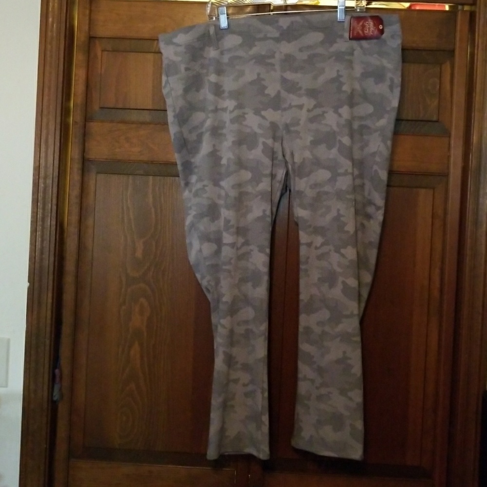Camouflage Jegging