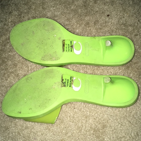 Coach Sandals EUC Size 6 - Picture 2 of 4