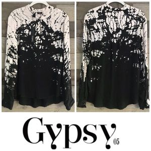 NWT! Gypsy05 Global Village Black&Cream Tiedye Top