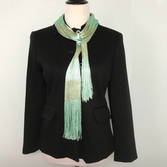 Noelle fringe scarf. NWT - Picture 4 of 5