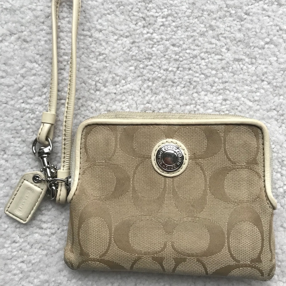 Coach wristlet