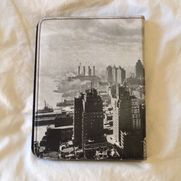 NWOT Tablet Case - Picture 2 of 8