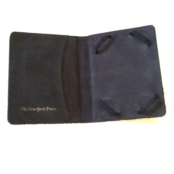 NWOT Tablet Case - Picture 6 of 8